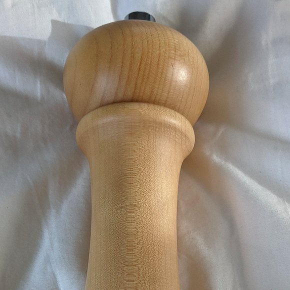 Williams Sonoma Traditional Pepper Mill Grinder Made Italy ECU 9" - Picture 1 of 4